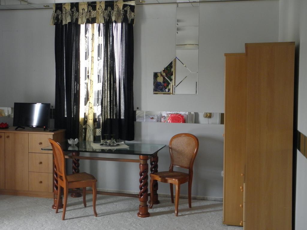 Kristaly Apartman Bed & Breakfast Hévíz Exterior foto