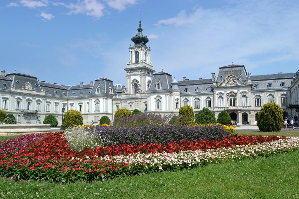 Kristaly Apartman Bed & Breakfast Hévíz Exterior foto