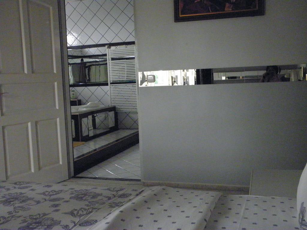 Kristaly Apartman Bed & Breakfast Hévíz Exterior foto